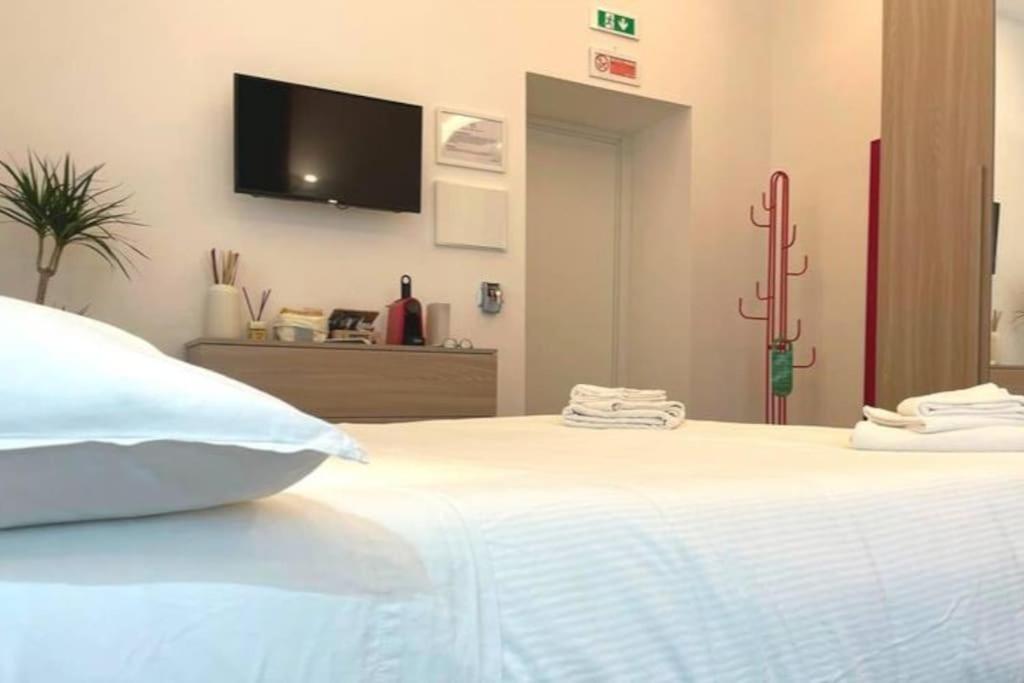 Manfredi House San Pietro Hotel Roma Exterior foto